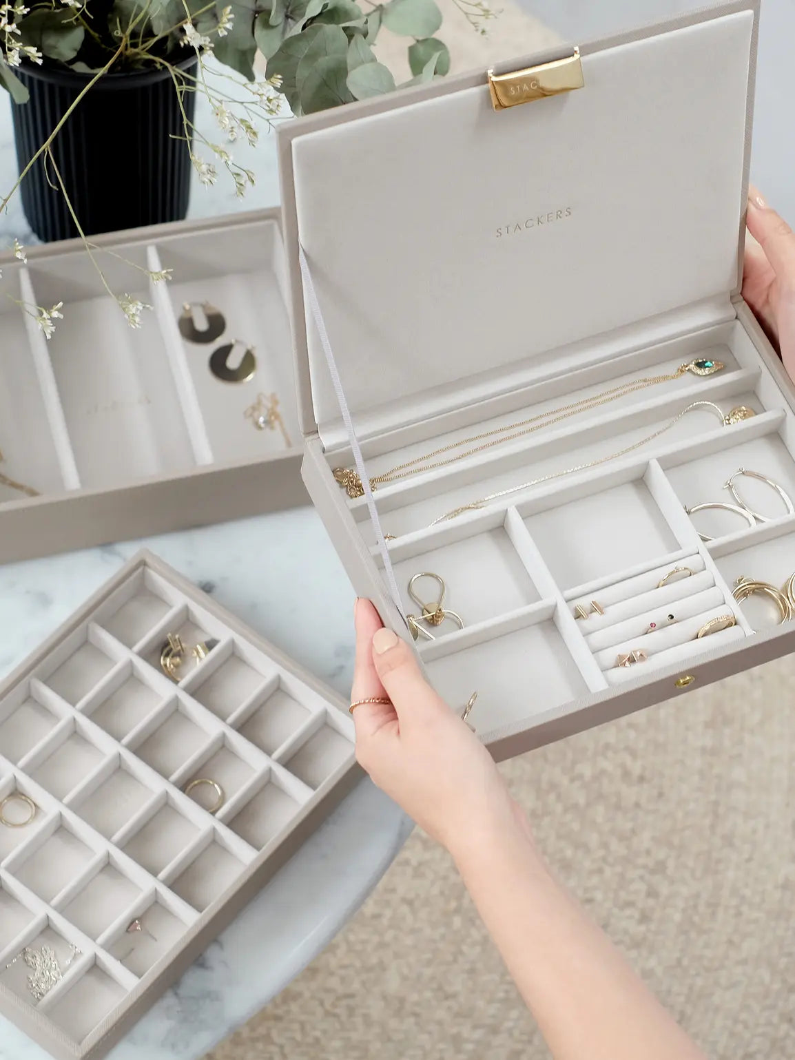 Classic Jewellery Box - Taupe Raffia