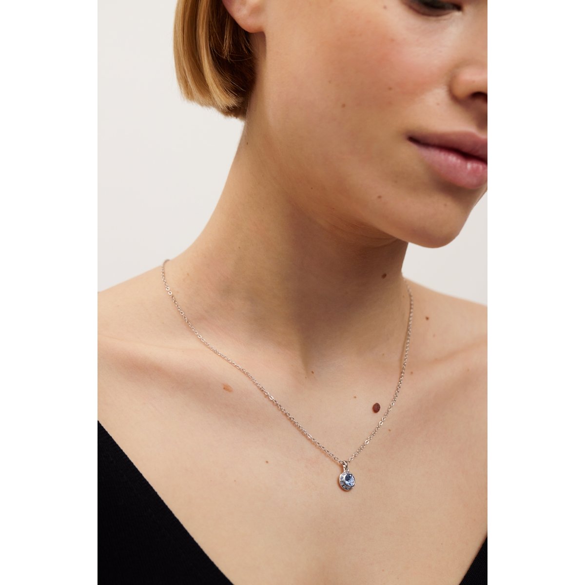 TED BAKER SOLTELL Sparkle Crystal Pendant Necklace Silver/Blue