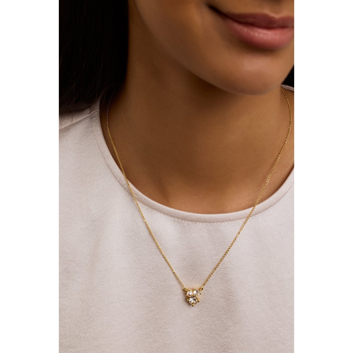 TED BAKER JOYELLE: Jewel Cluster Pendant Necklace Gold Tone, Pearl.
