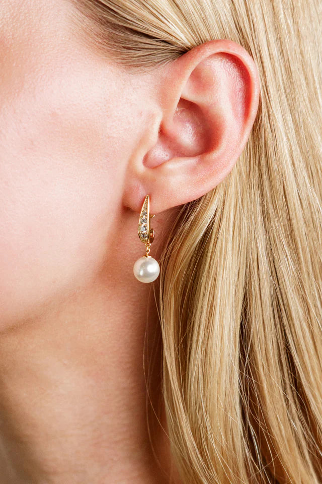 ADAGIO SERENE SHINE PEARL EARRINGS GOLD