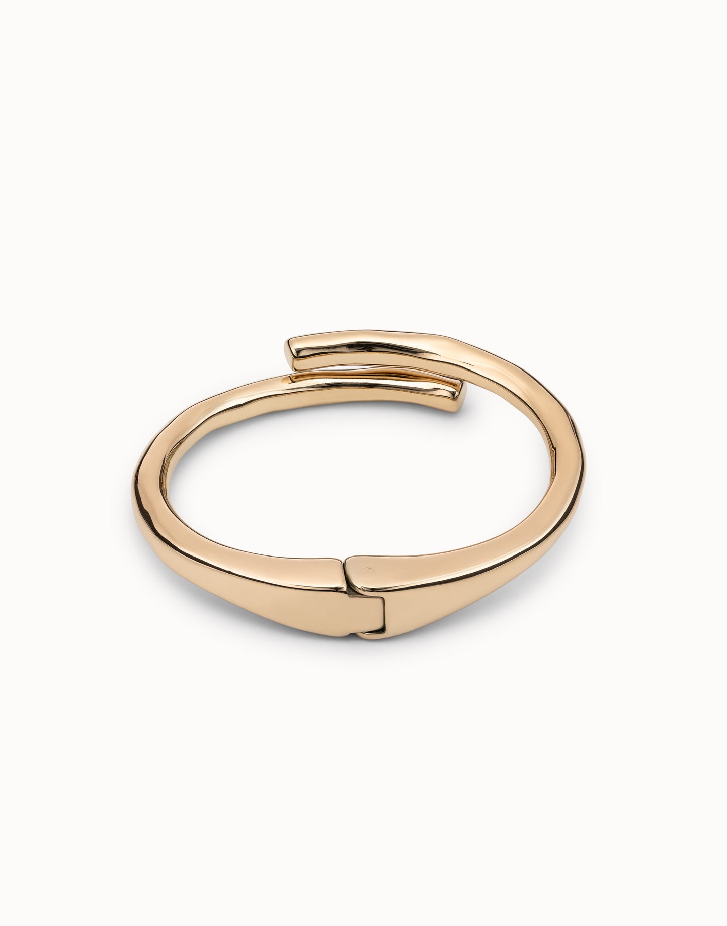 Golden Tubular shaped bangle