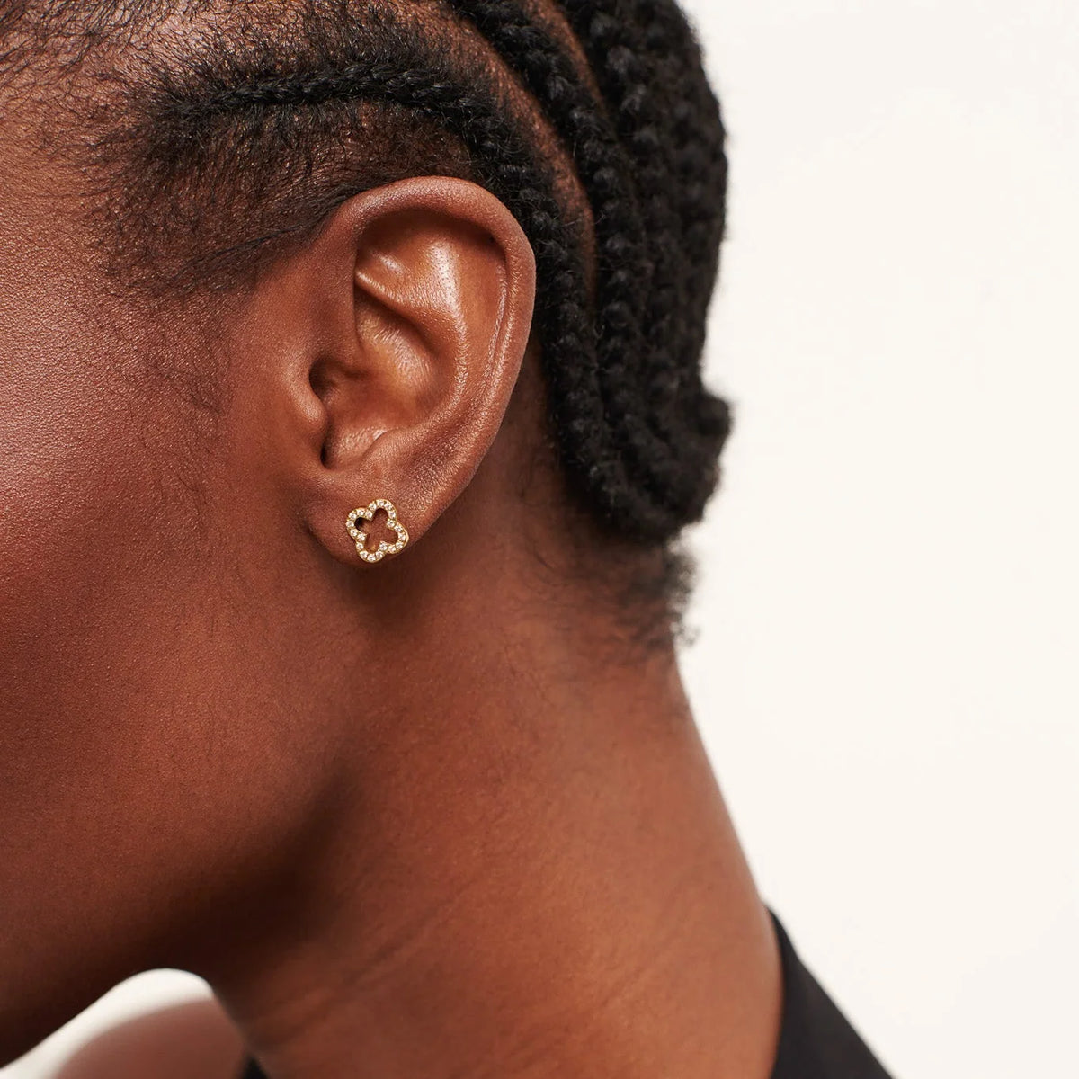 Pavè Clover Studs