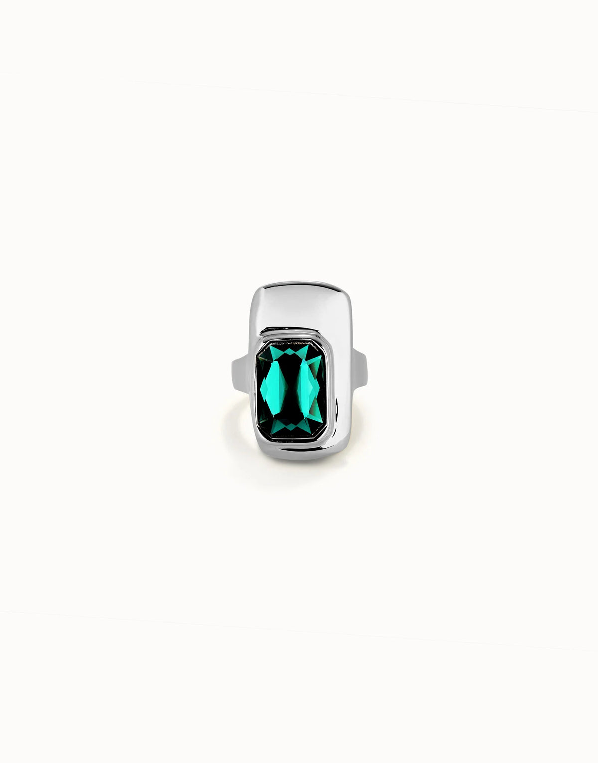 Uno de 50 Ring with green crystal