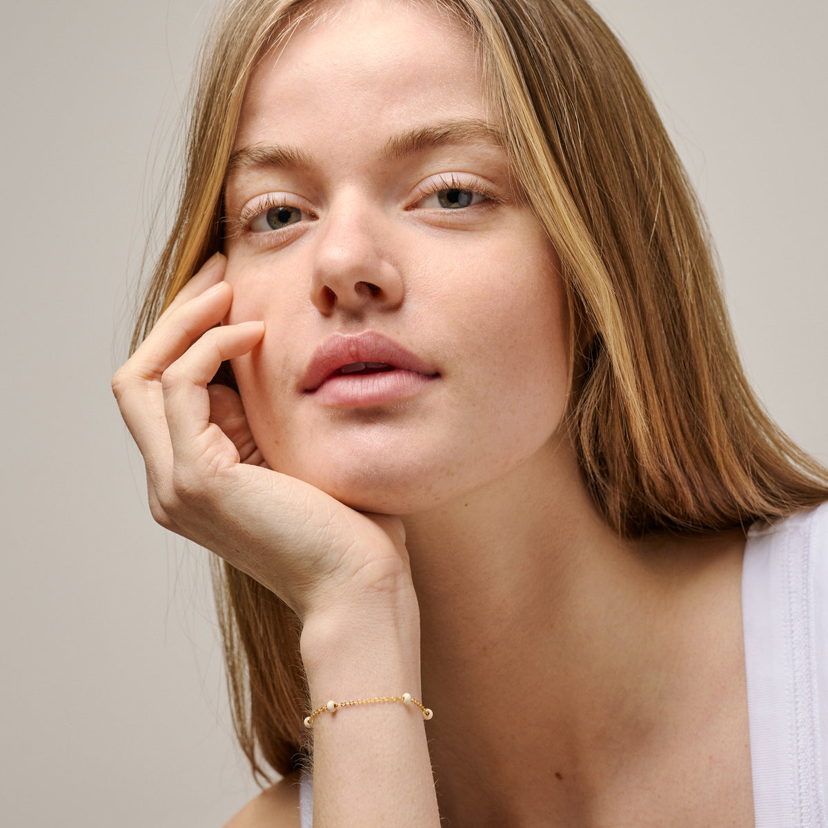 Gold Lola Bracelet - Daisy
