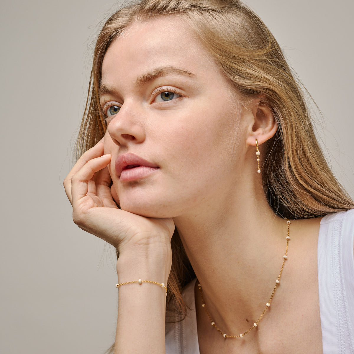 Gold Lola Bracelet - Daisy