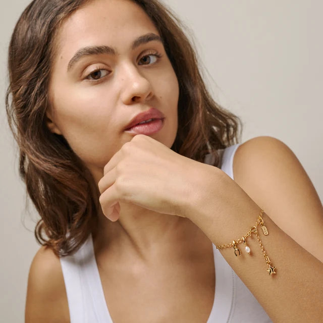 *Coming soon* Gold Simple Charm Bracelet