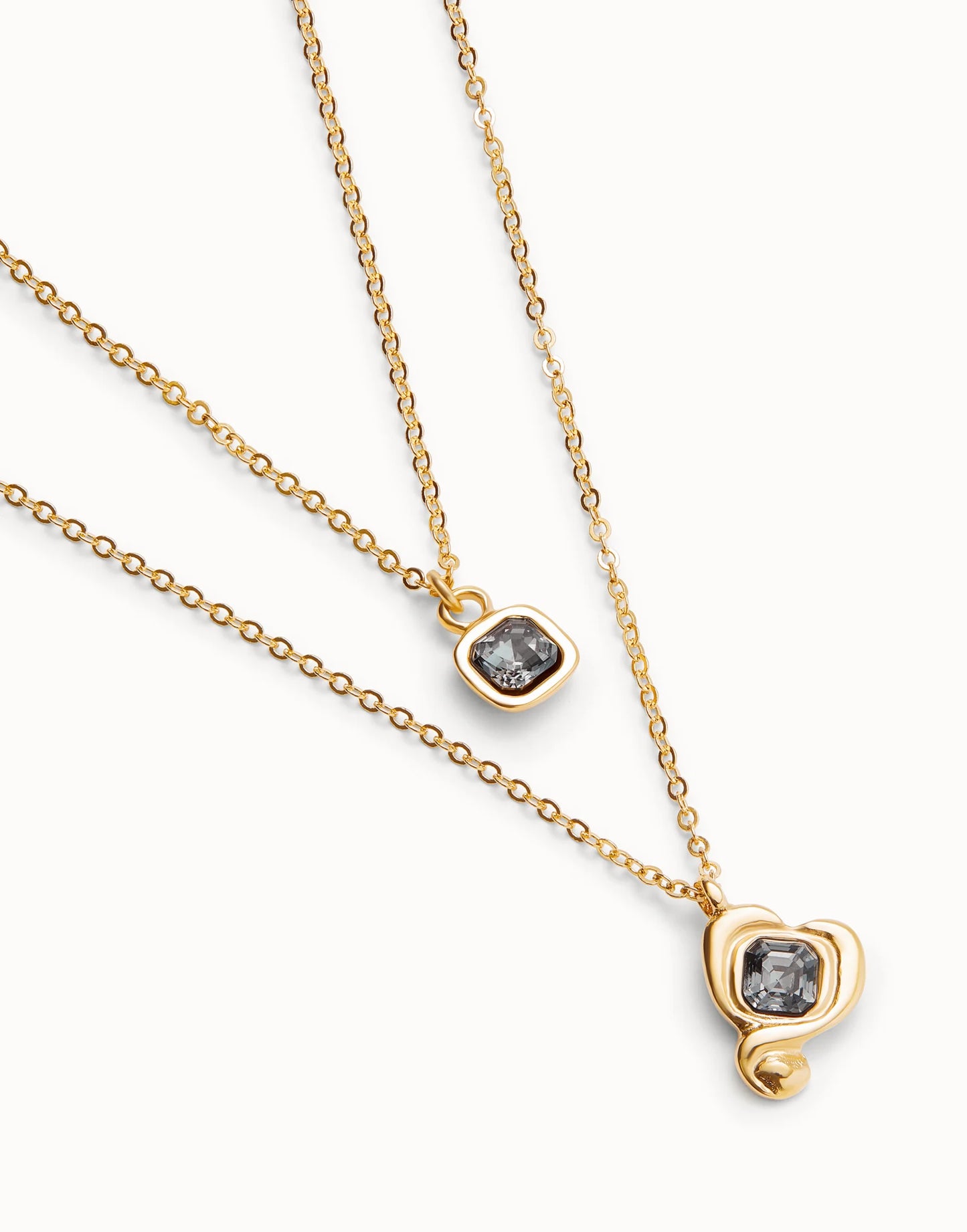 Multi-layer pendant link chain necklace with heart charm