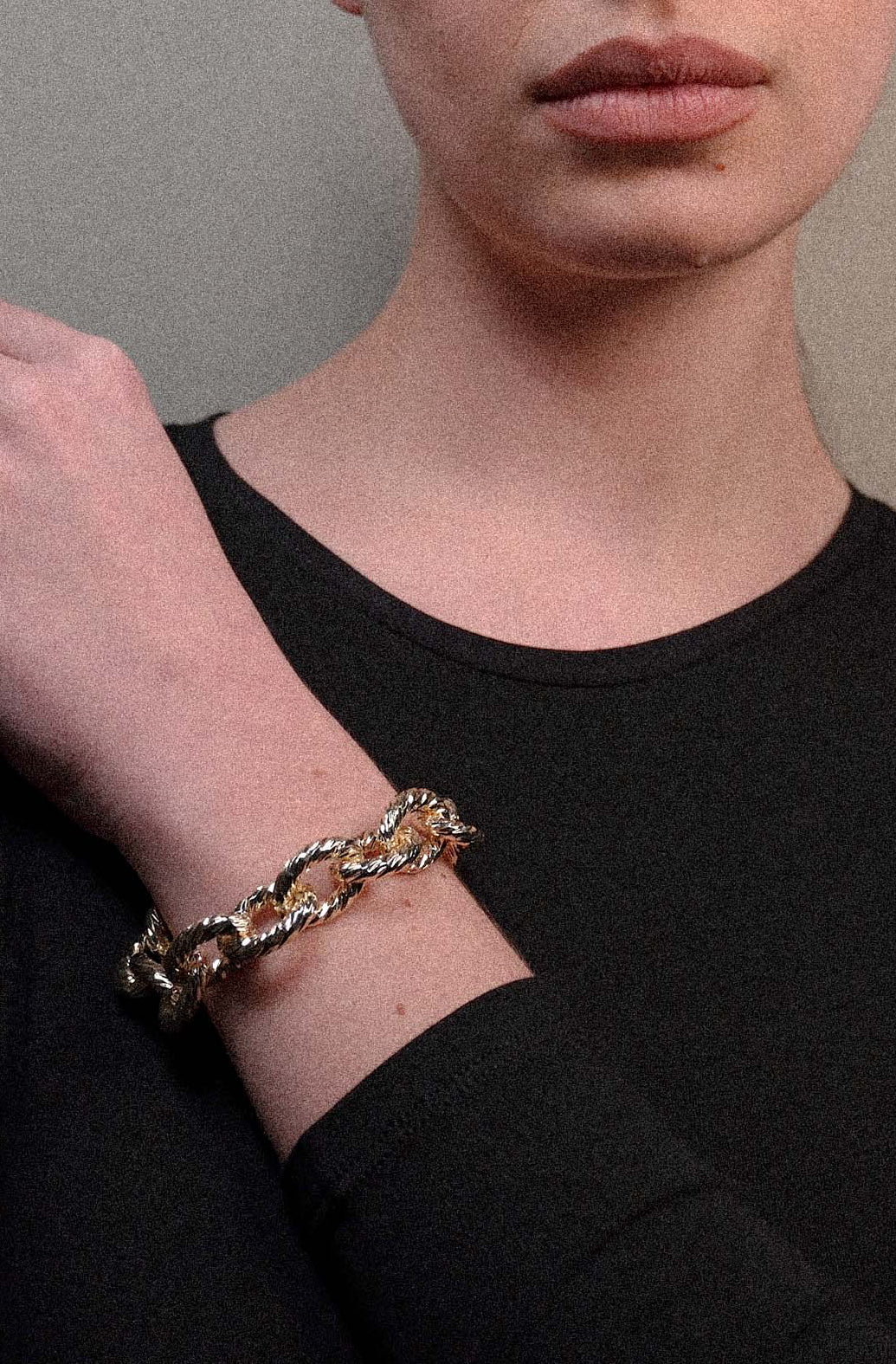Round diamond mesh bracelet