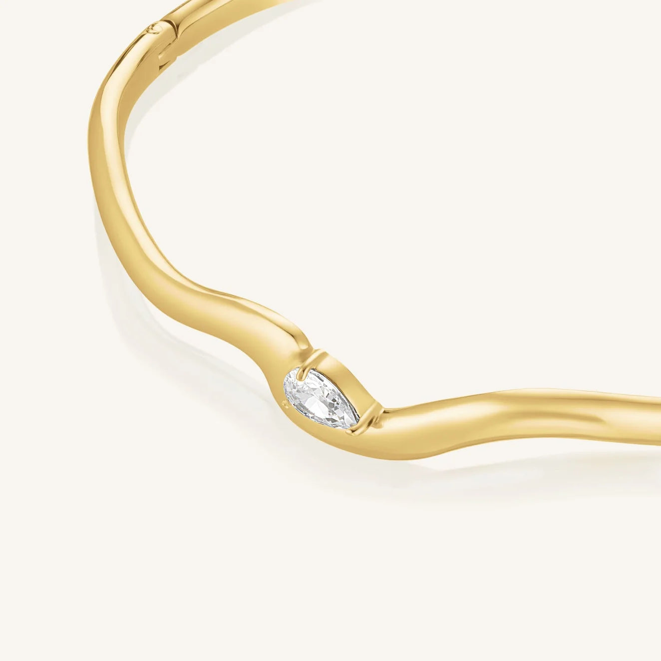 Rosefield Marquise Wave Bangle