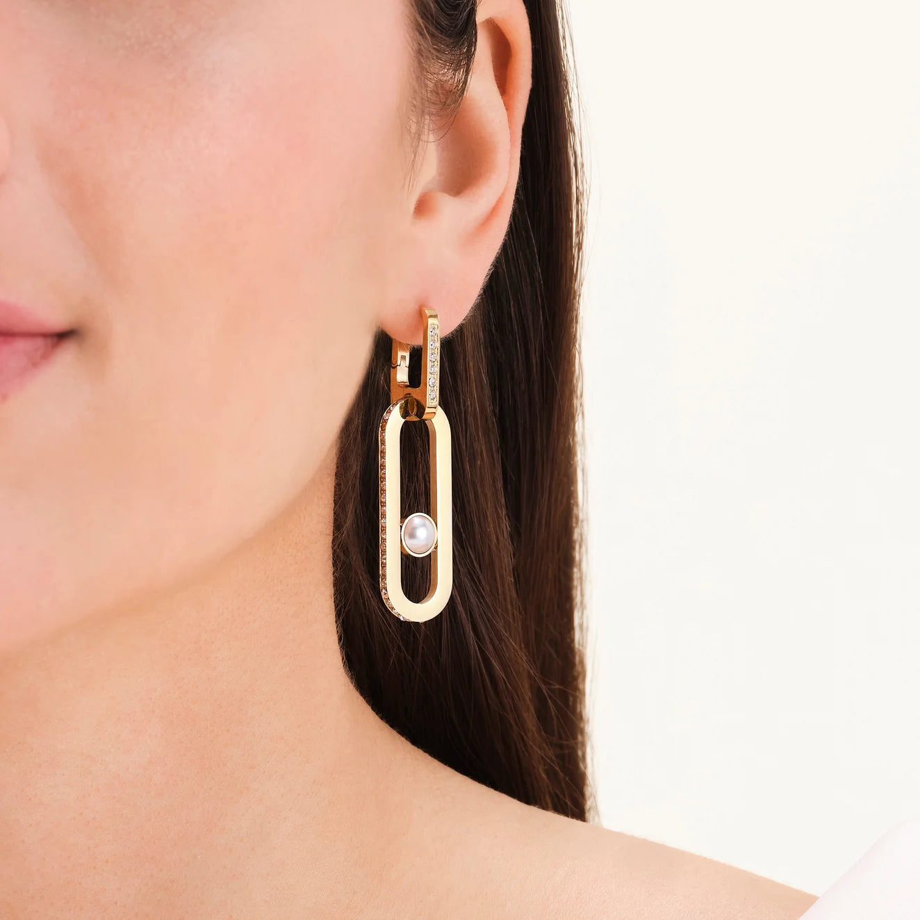 Rosefield Pearl Pendant Earring