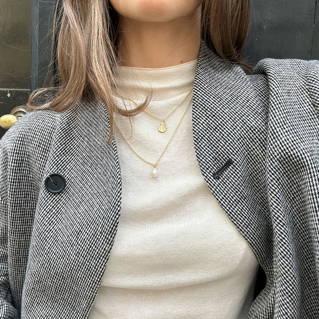 Gold Significant Pearl Necklace