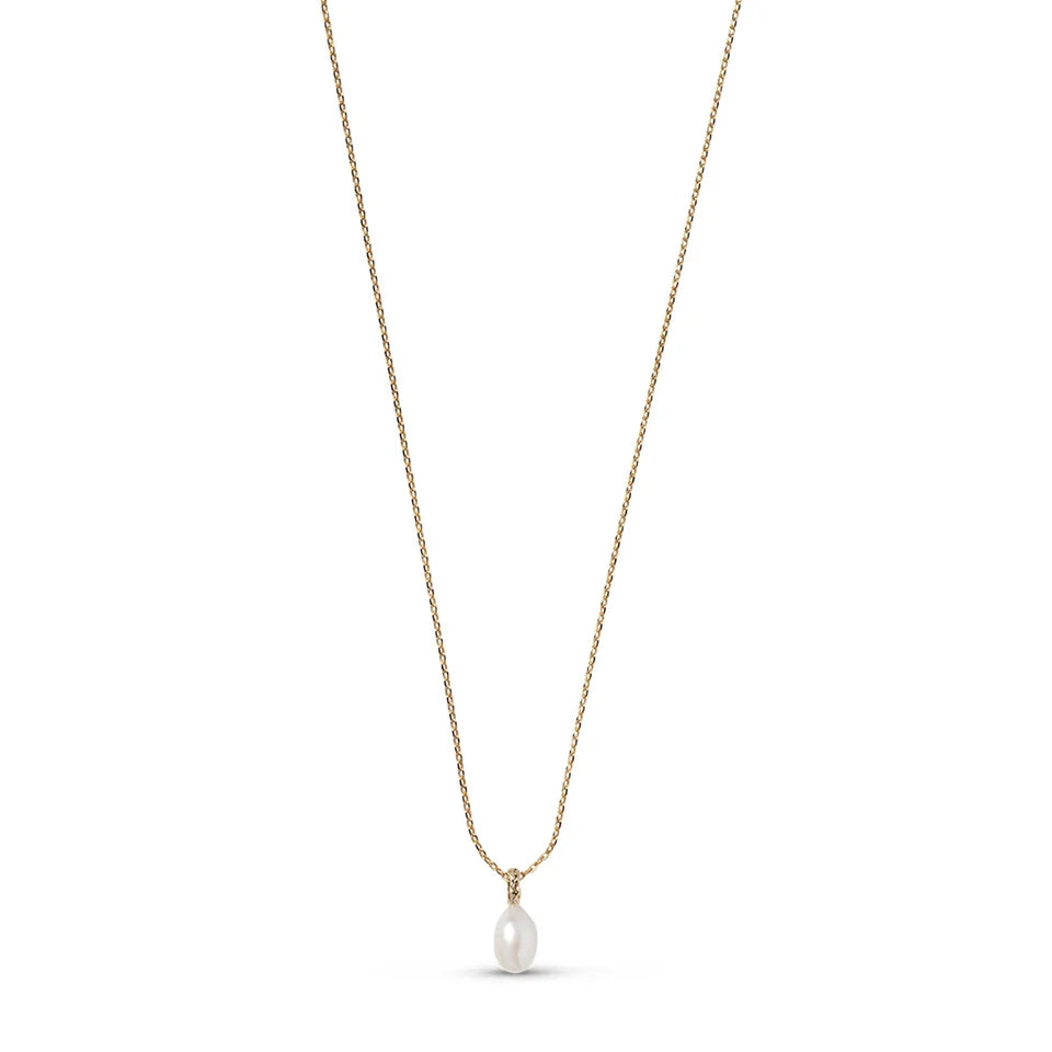 Gold Significant Pearl Necklace