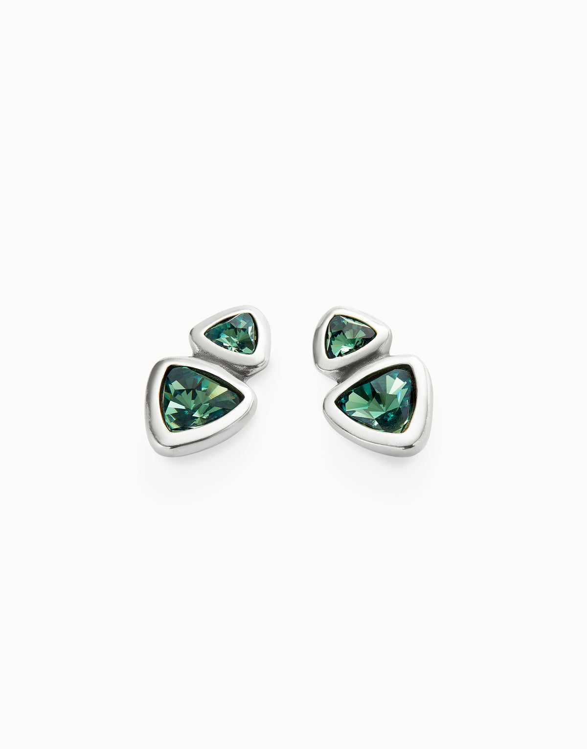 Drop earrings with two green crystals