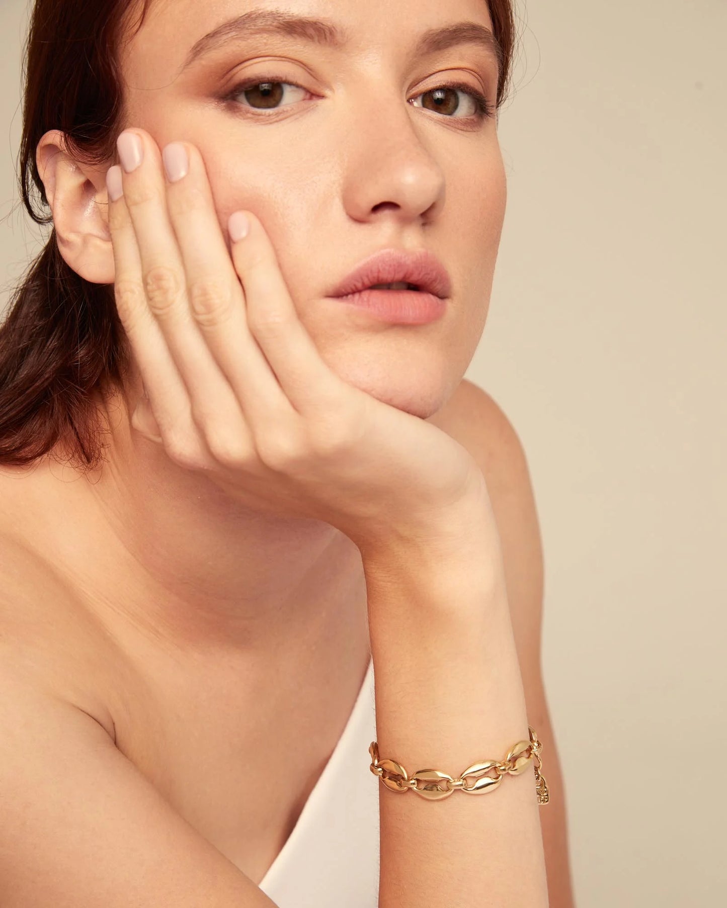 Golden oval link chain bracelet