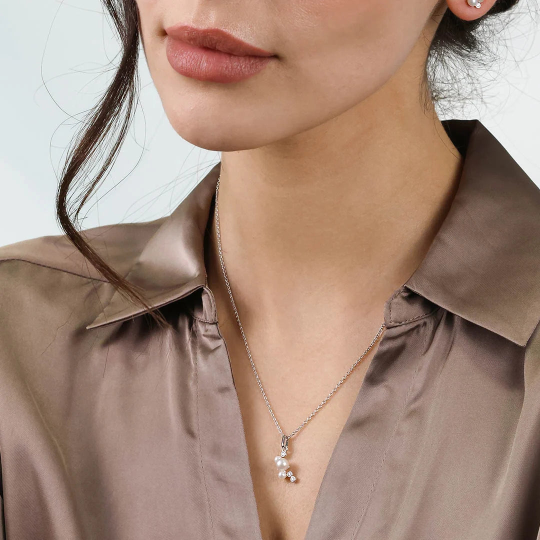 Silver Pearl Baroque Flair Necklace