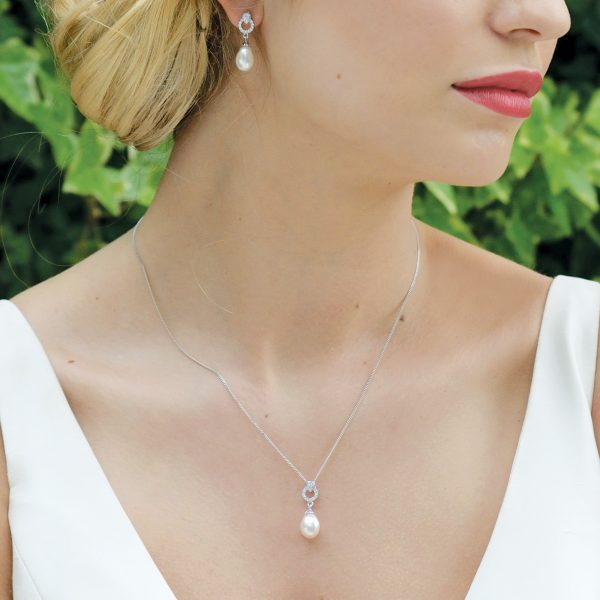 Stockholm Crystal Pearl Classic Pendant