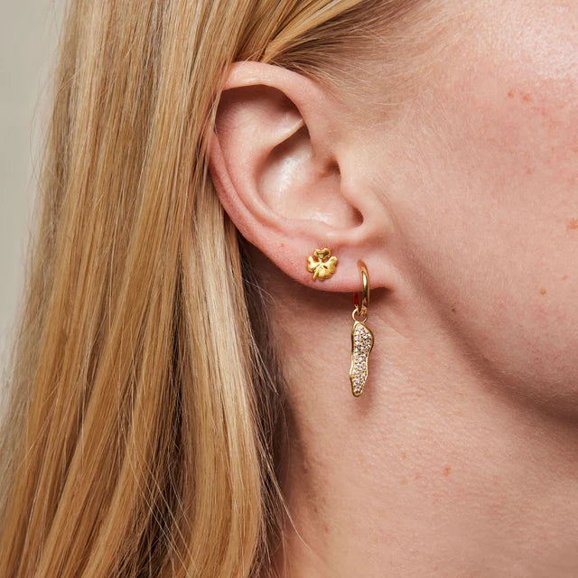 Gold Organic Clover Studs