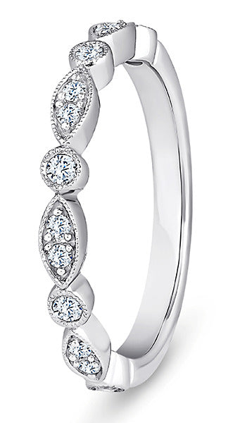 Round Brilliant Cut Vintage Shared Claw Diamond Band