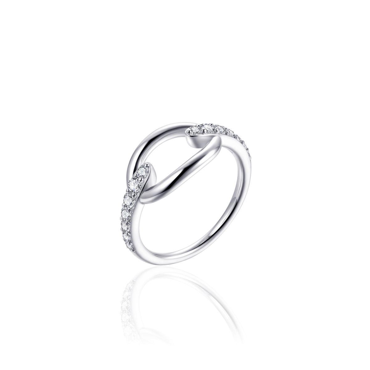 Gisser Silver Oval Ring